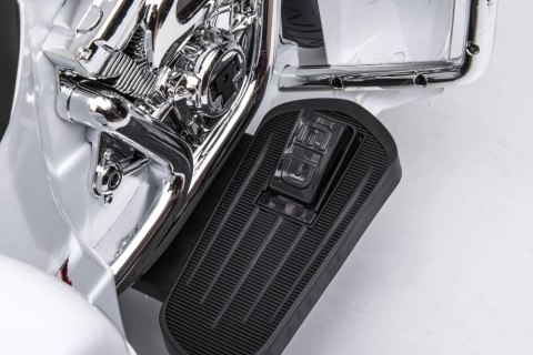 Motor Na Akumulator Trójkołowy Goldwing Biały Motor Na Akumulator Trójkołowy Goldwing Biały